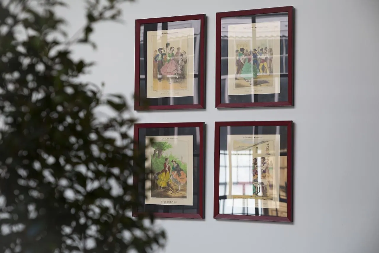 Hotel Nuea Santiago15 Siviglia Affittacamere
